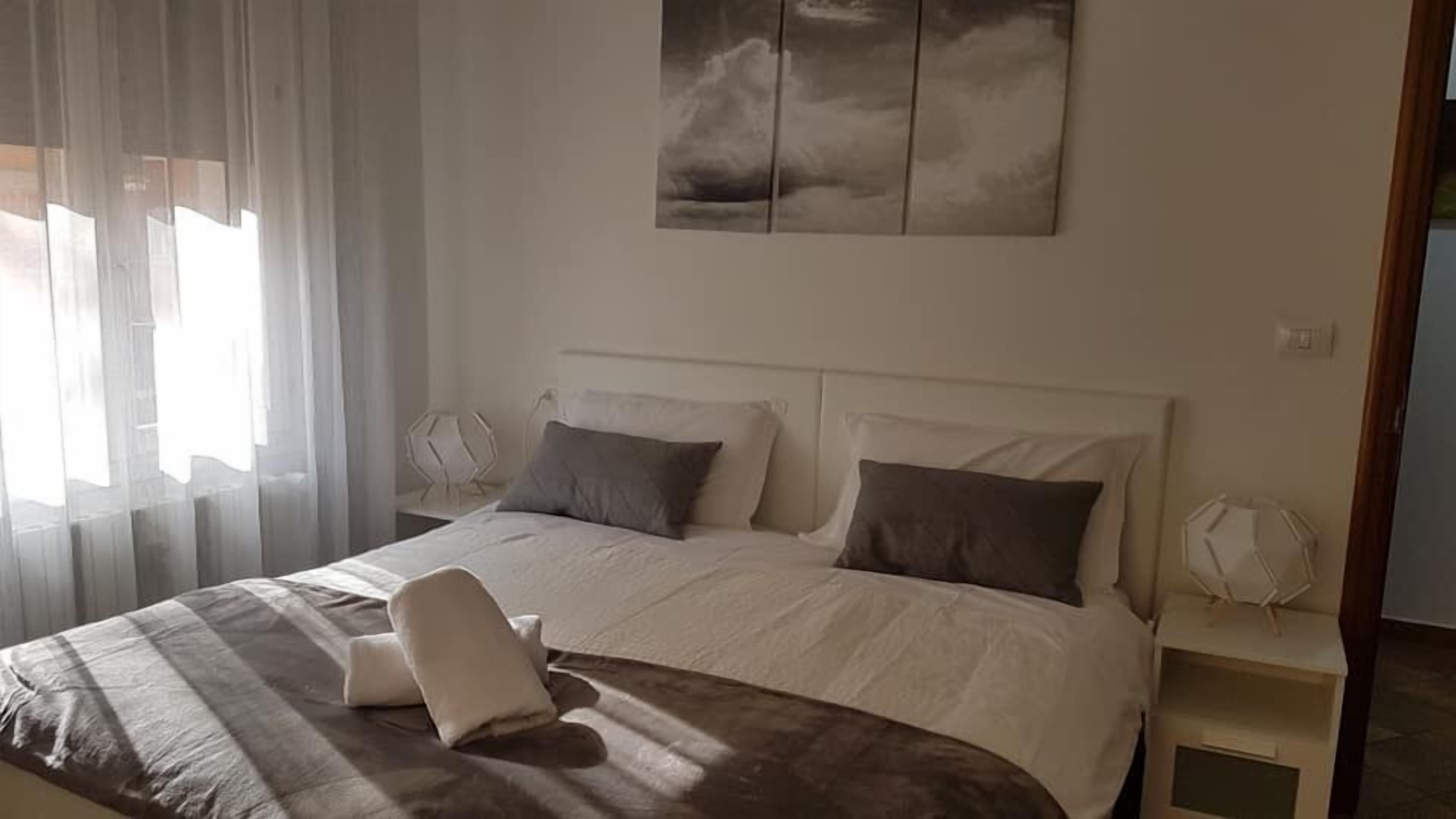 Affittacamere Le Camere Di Porta San Felice - Self Check In — Foto 3